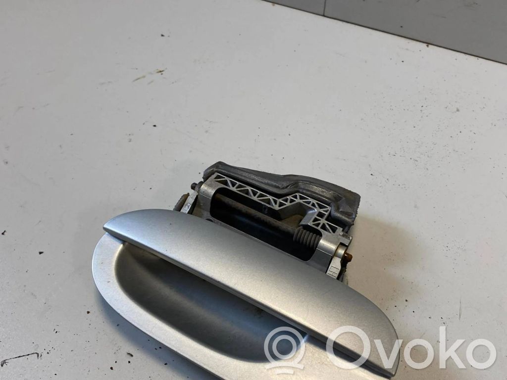 BMW 5 E39 Manecilla externa puerta delantera 