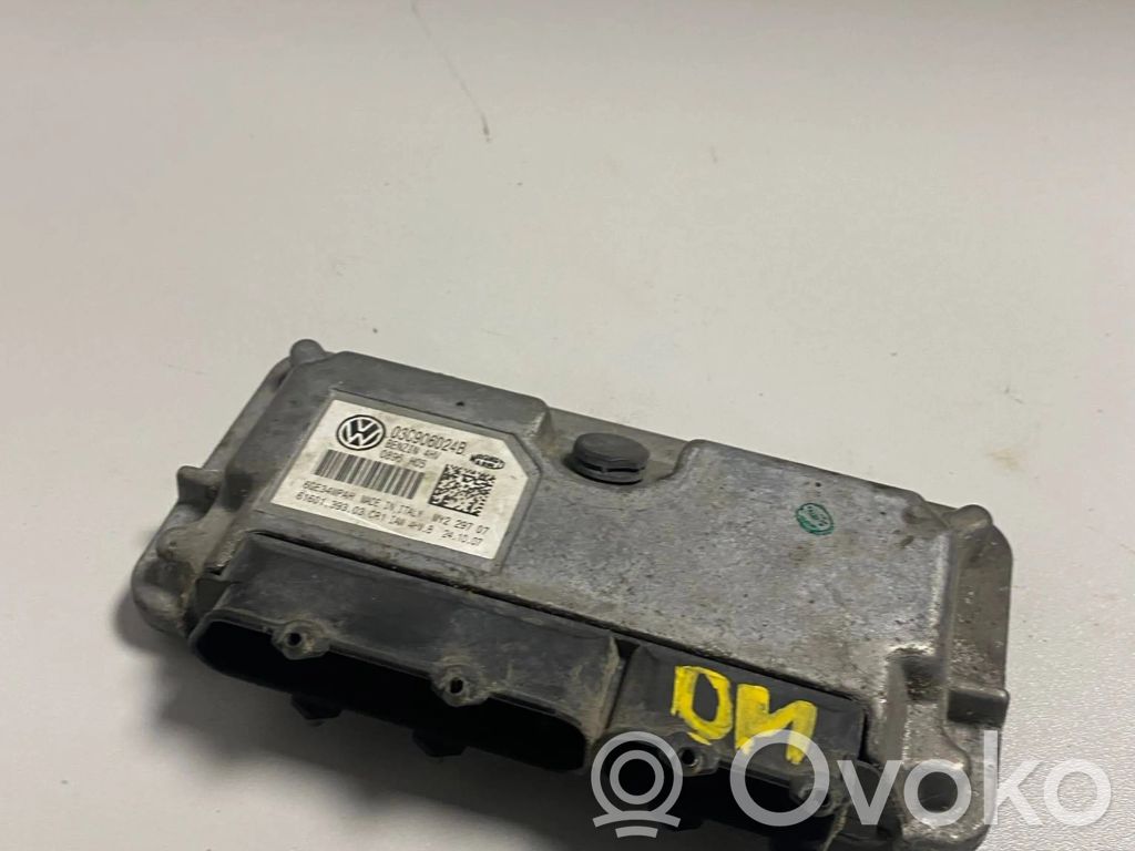 Skoda Fabia Mk2 (5J) Unitate/modul de control motor 