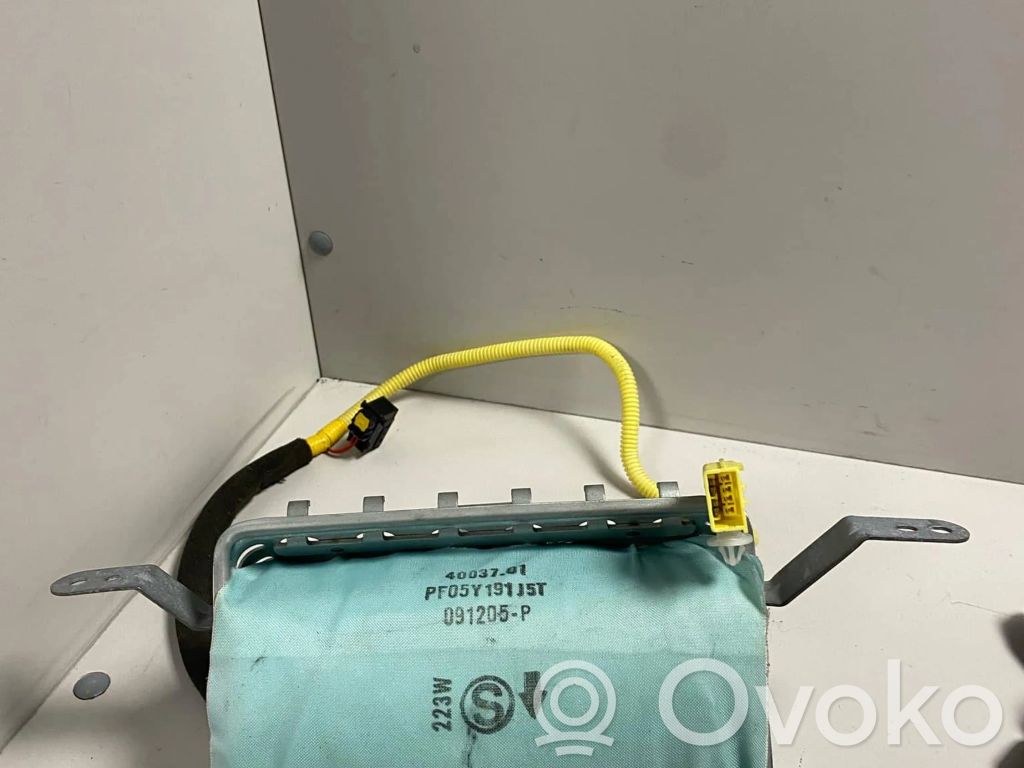 Toyota Avensis T250 Passenger airbag 