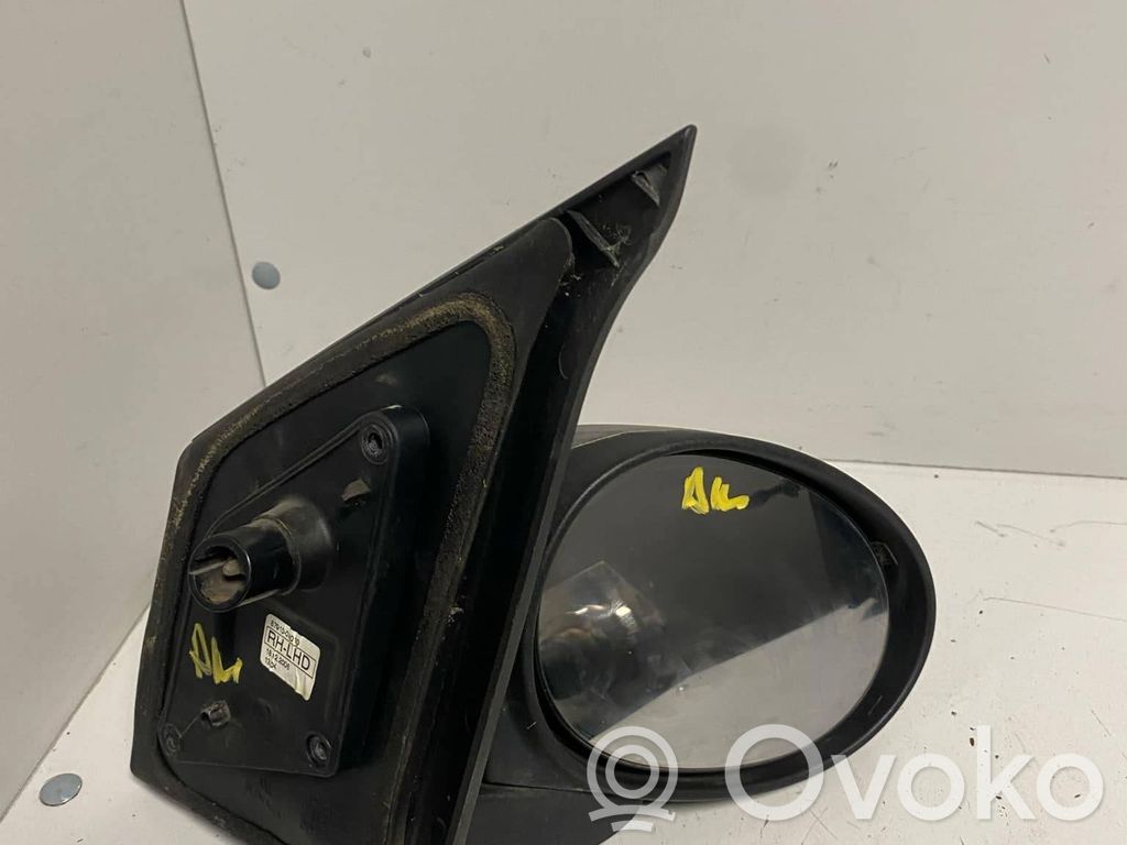 Toyota Aygo AB10 Front door electric wing mirror 