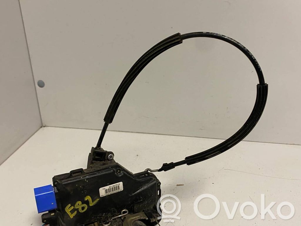 Zamek drzwi przednich   3D1837015,M21920004320,5P0837085A,3D1837015A,3D1837015AB,3D1837015AC,3D1837015AE,3D1837015AF,3D1837015AG,3D1837015AK,3D1837015AL,3D1837015AN,3D1837015AP,3D1837015AQ,3D2837015,3D2837015K,3D2837015P