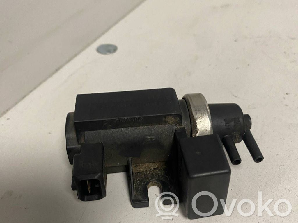 BMW 5 E60 E61 Solenoīda vārsts 
