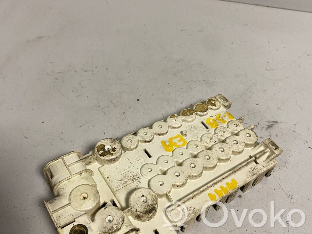 BMW 5 E39 Fuse box set 