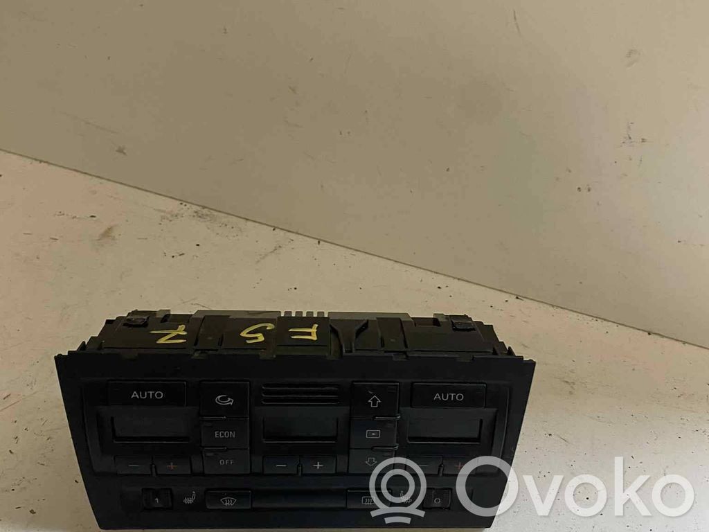 Audi A4 S4 B7 8E 8H Climate control unit 