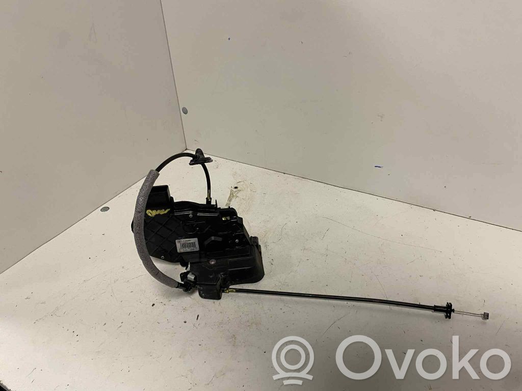 Volvo V70 Zamek drzwi przednich 