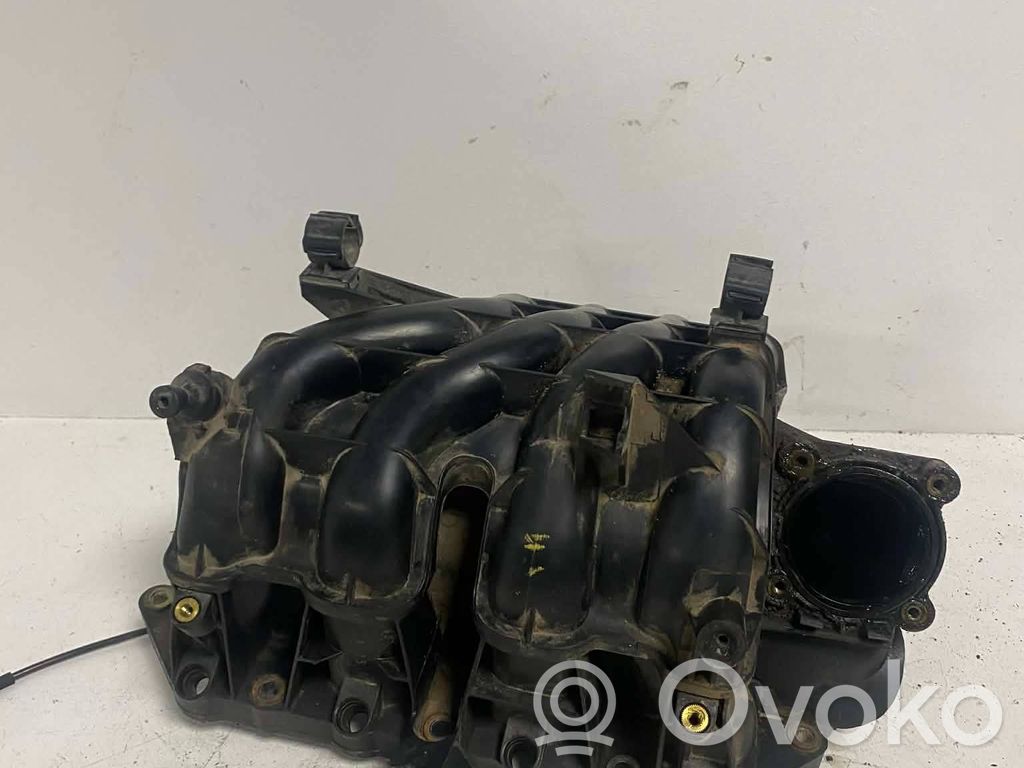 Volkswagen Golf IV Intake manifold 