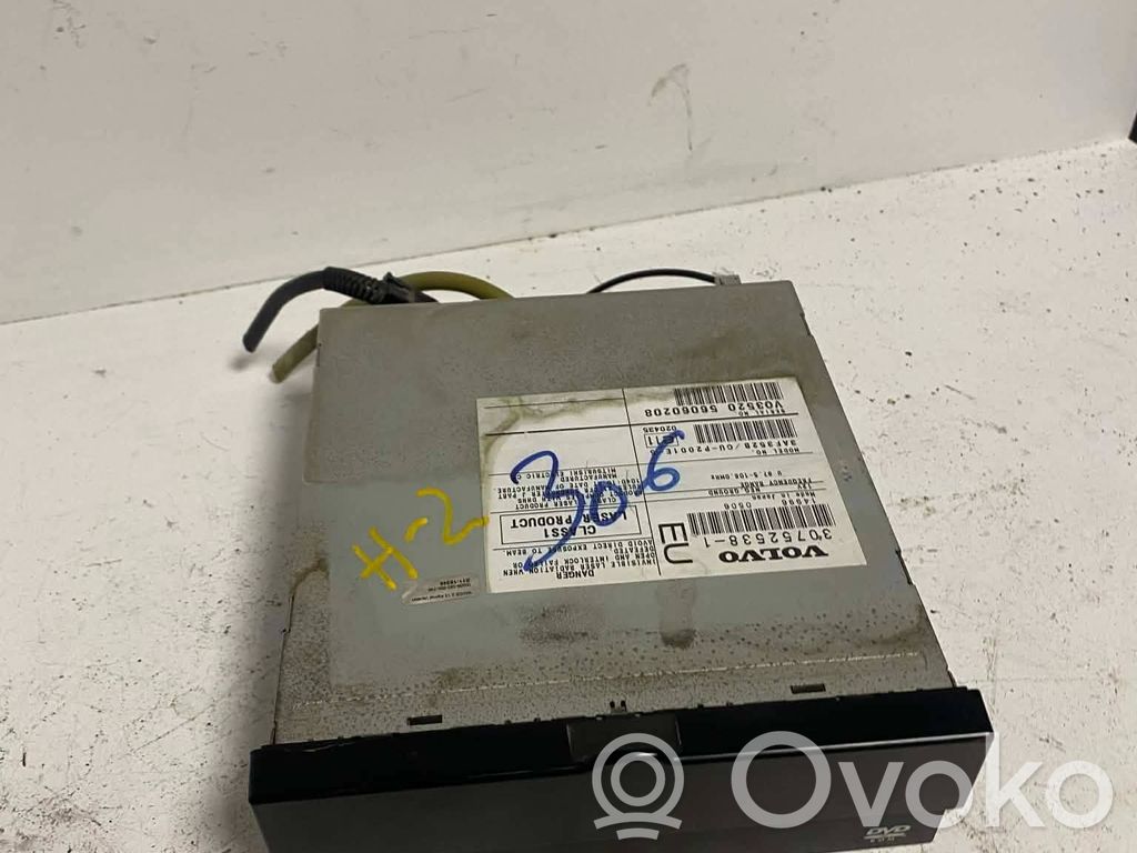 Volvo V70 Radio/CD/DVD/GPS head unit 