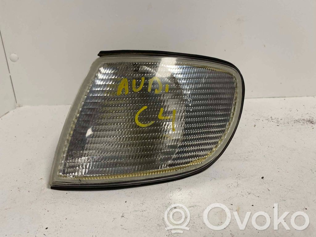 Audi A6 S6 C4 4A Front indicator light 