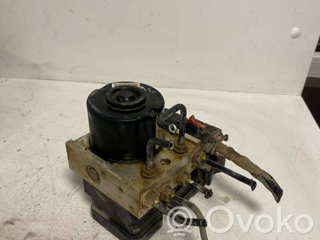 Skoda Octavia Mk2 (1Z) ABS Pump 