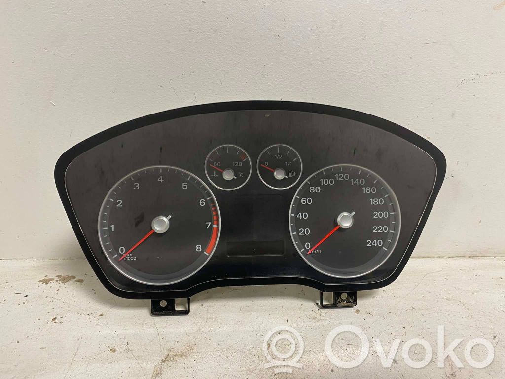 Ford Focus Geschwindigkeitsmesser Cockpit 