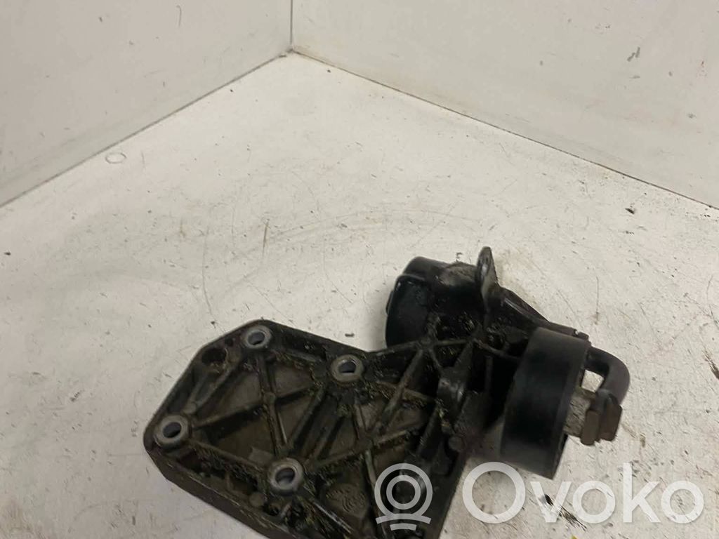 BMW 5 E39 A/C compressor mount bracket 