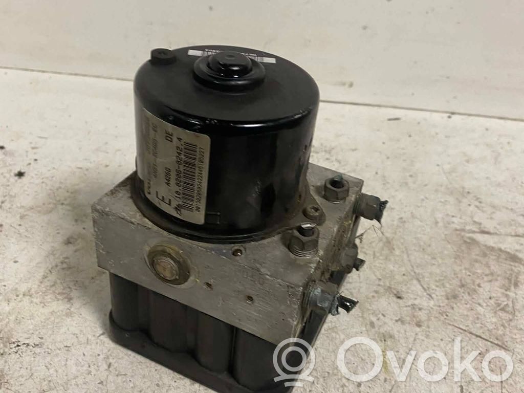 Volvo V50 ABS bloks 