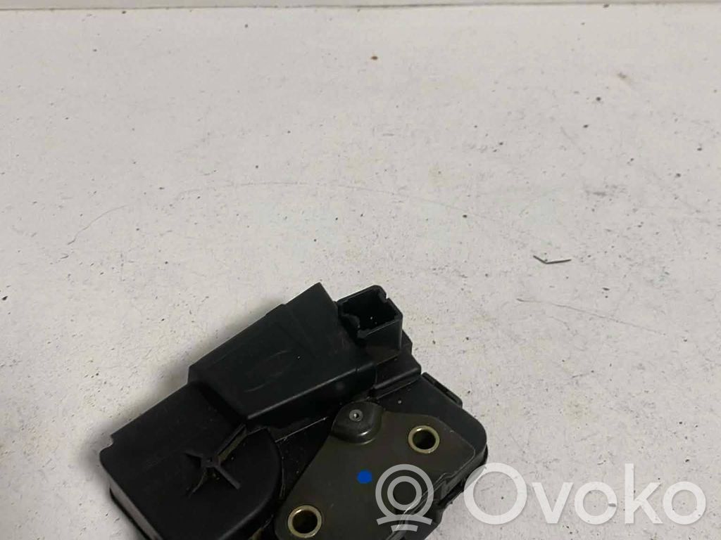 Jaguar X-Type Loading door lock 