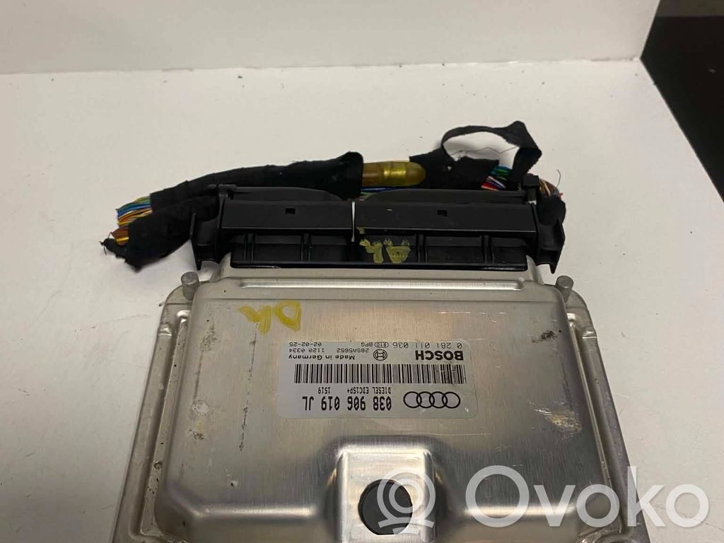 Audi A4 S4 B6 8E 8H Unitate/modul de control motor 