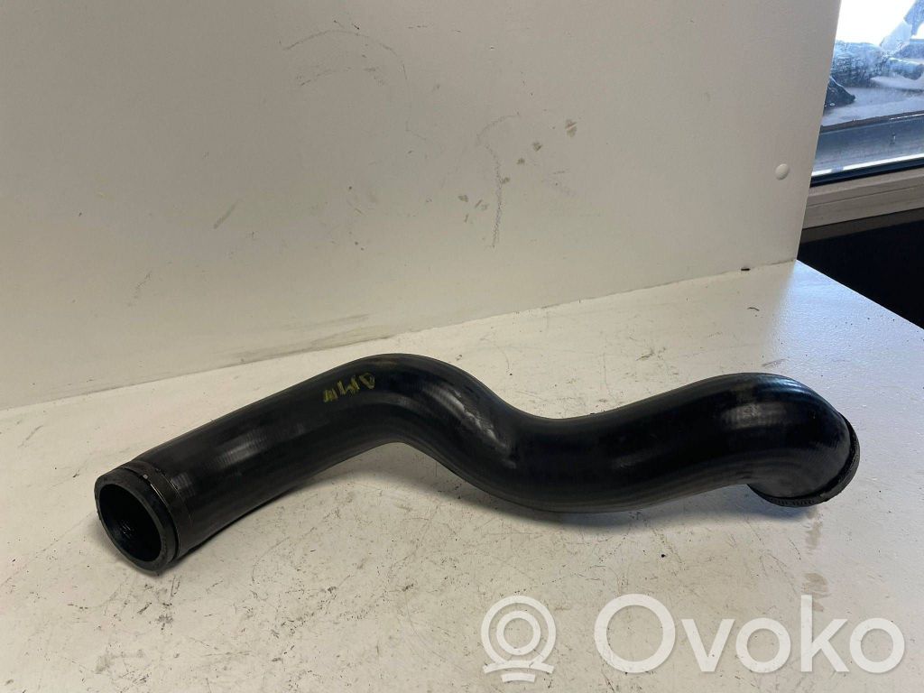 Volvo S80 Furtun/conductă intercooler 
