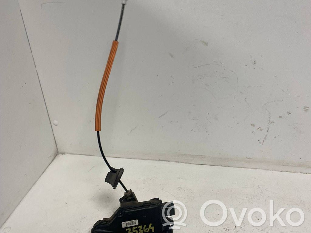 Zamek drzwi tylnych   8E0839016C,PA66304