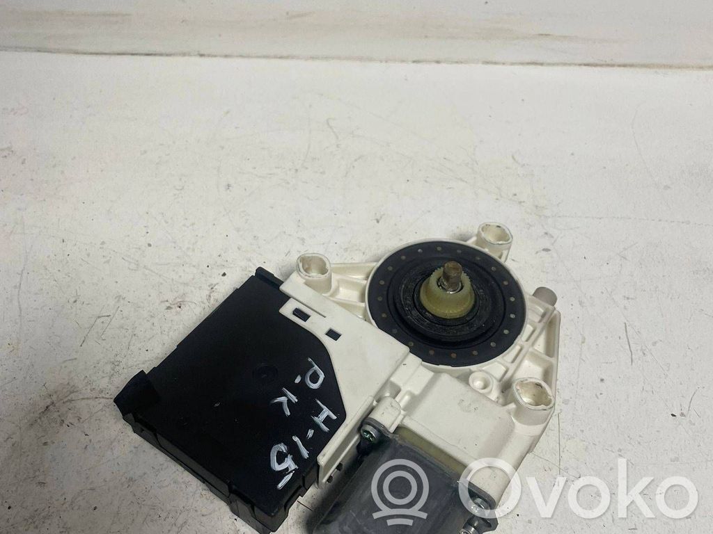 Volkswagen Golf V Silnik regulatora szyby drzwi przednich 