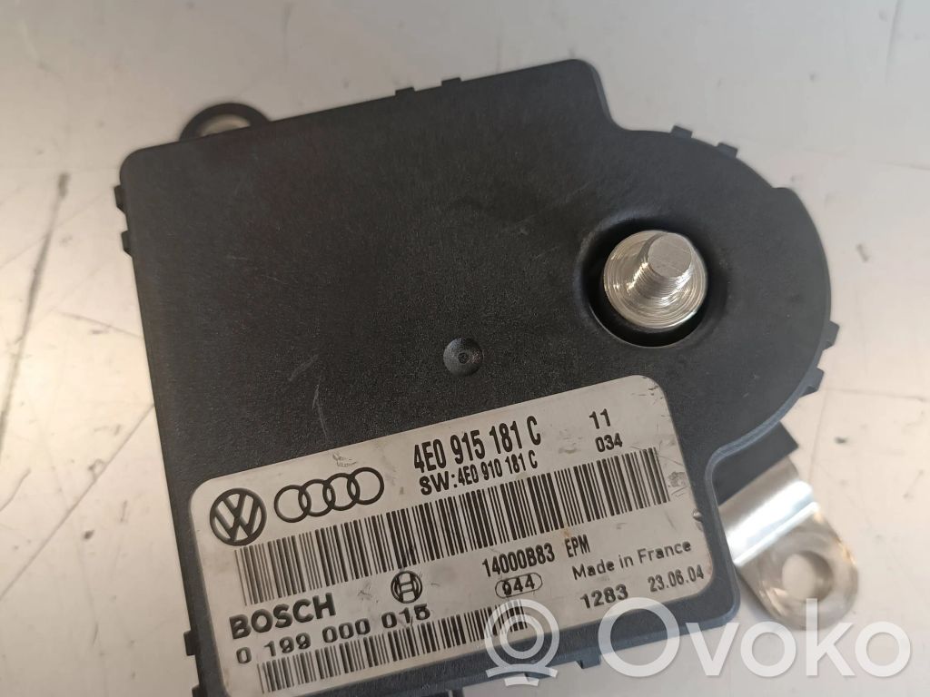 Audi A8 S8 D3 4E Minusinis laidas (akumuliatoriaus) 