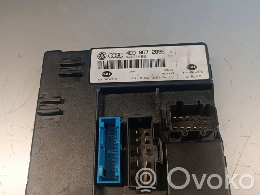 Audi A8 S8 D3 4E Komforto modulis 