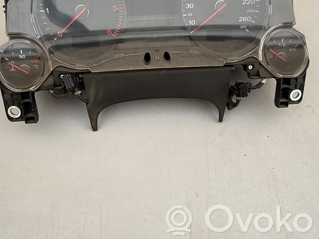 Audi A8 S8 D3 4E Speedometer (instrument cluster) 