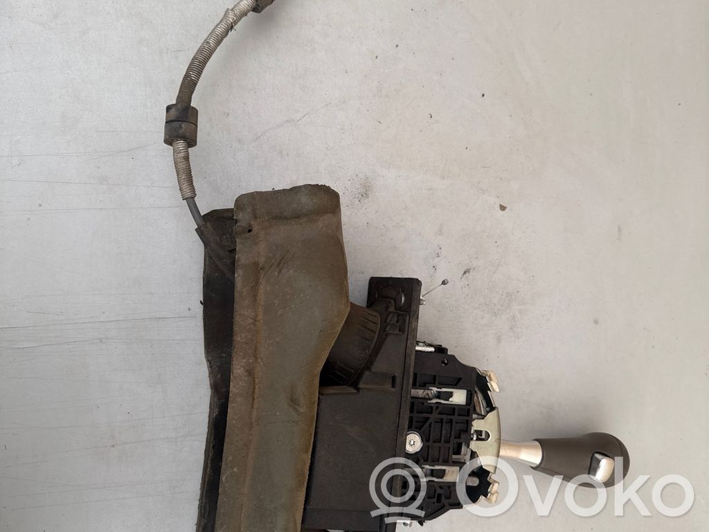 Audi A8 S8 D3 4E Gear shifter/selector 