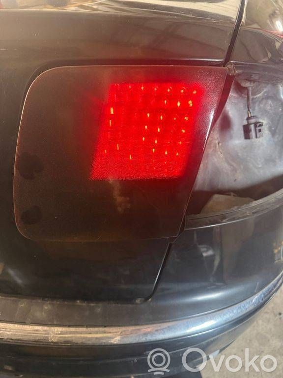 Audi A8 S8 D3 4E Takaluukun takavalot 