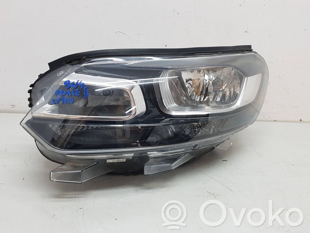 Toyota Proace Headlight/headlamp 