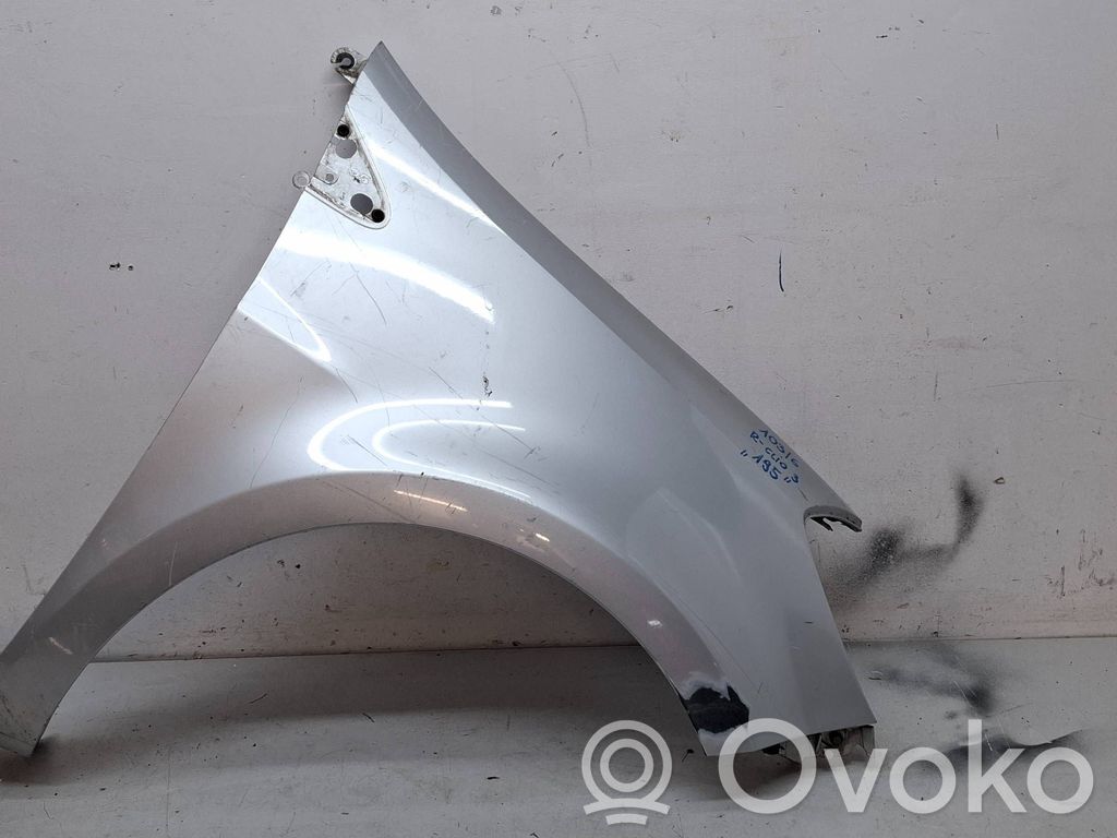 Renault Clio III Крыло 