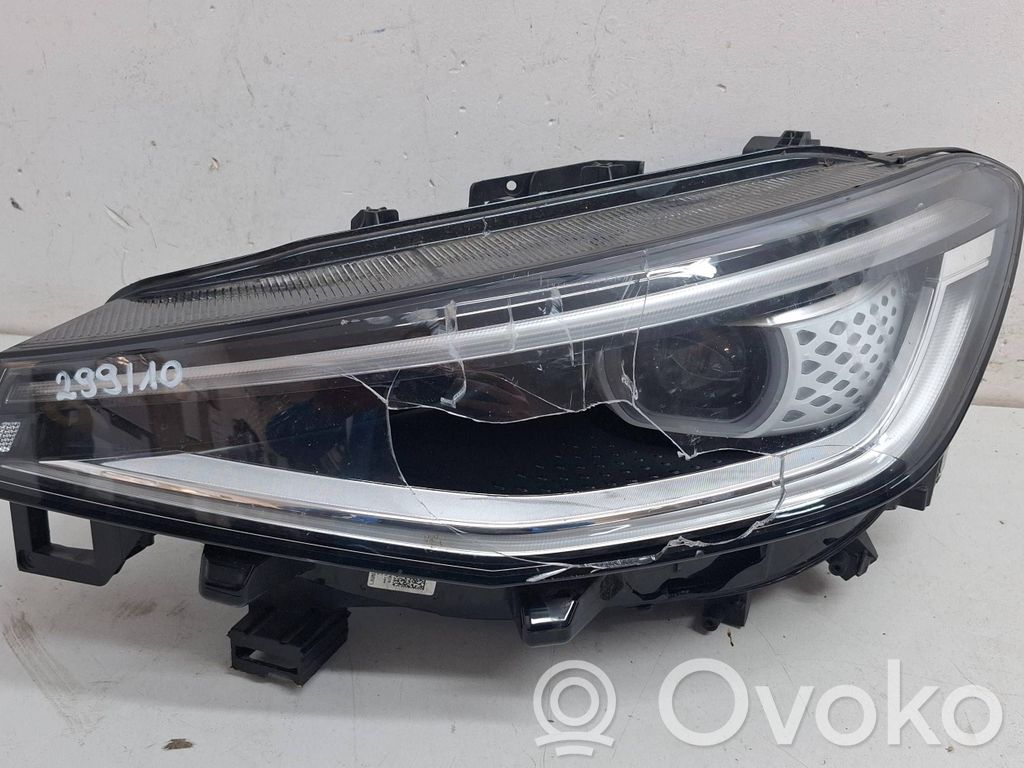 Volkswagen ID.4 Lampa przednia 