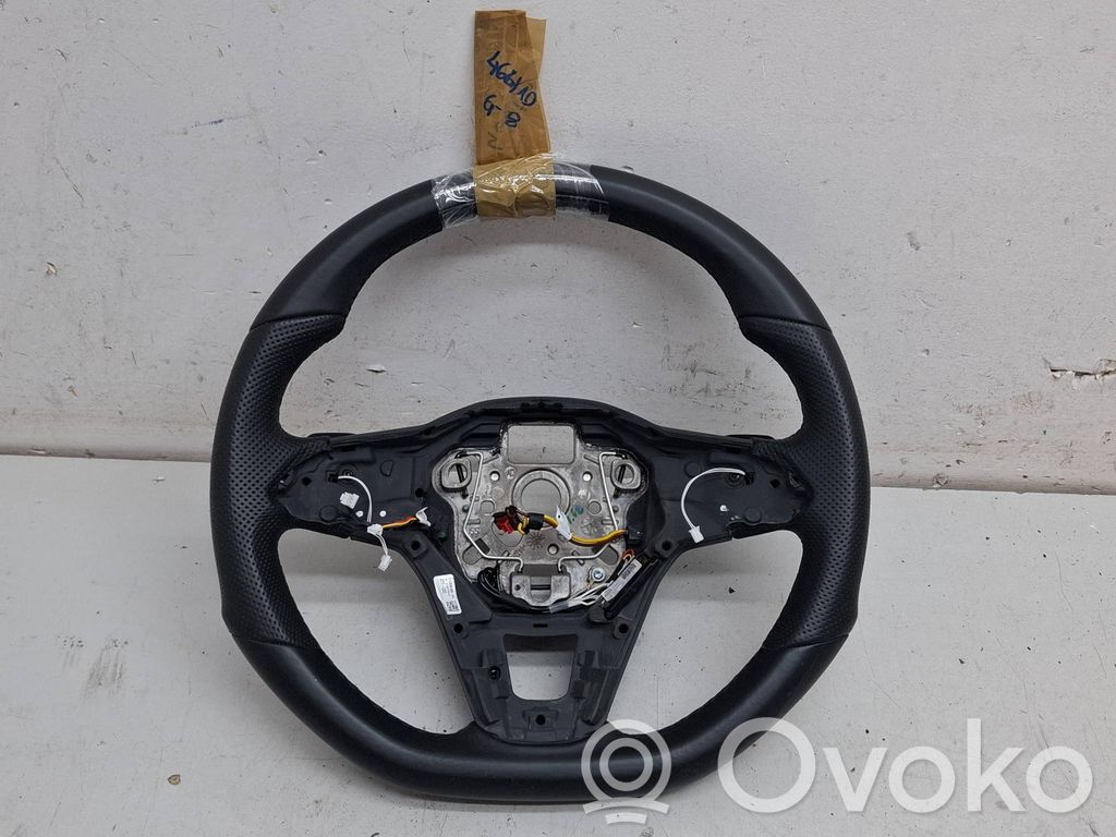 Volkswagen Golf VIII Lenkrad 