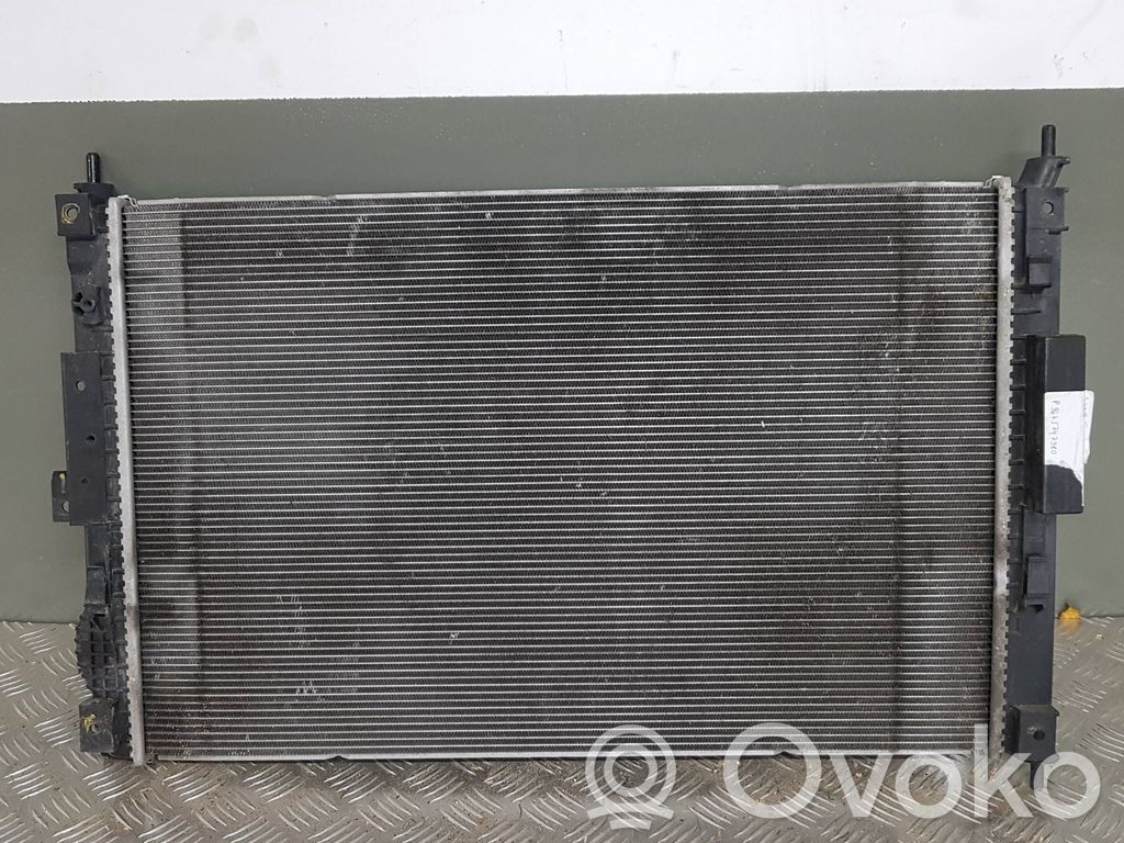 Peugeot 3008 II Coolant radiator 