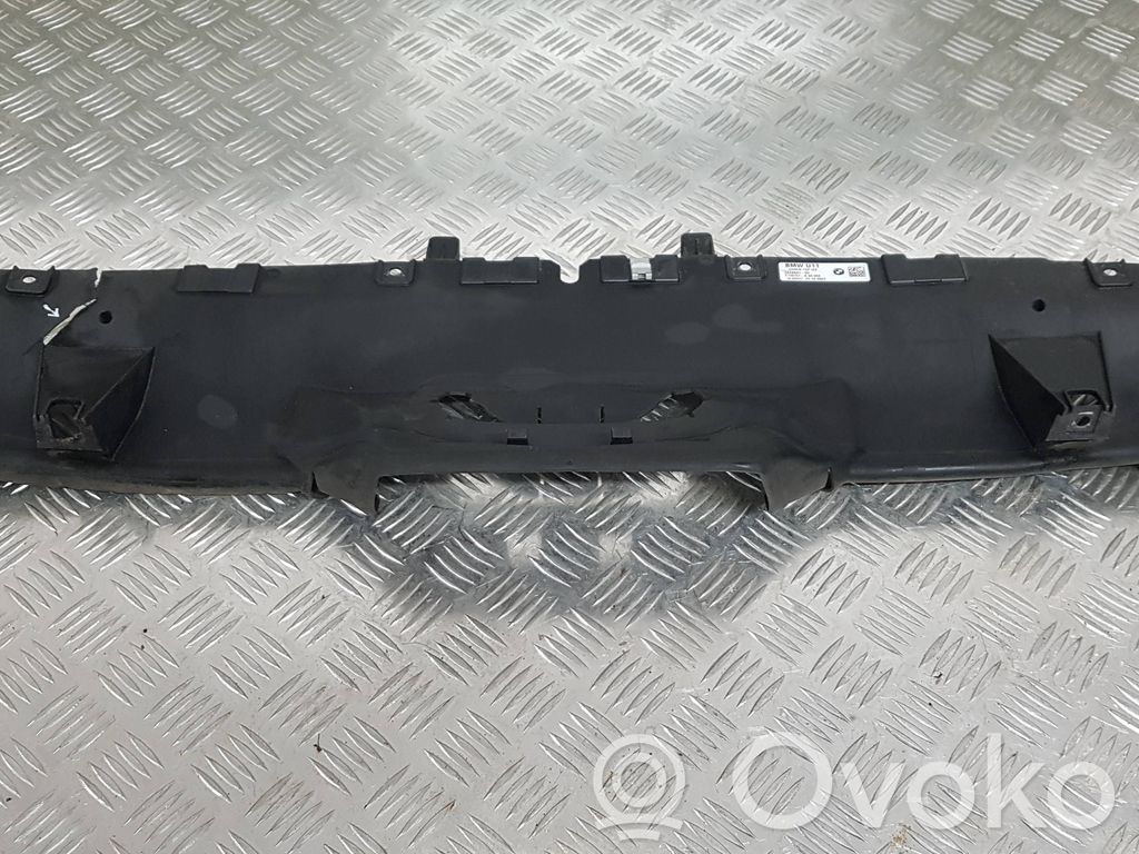BMW X3 G01 Konepellin lukituksen muotolista 