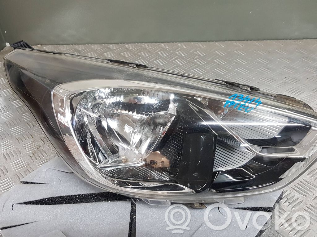 Ford Ka Headlight/headlamp 
