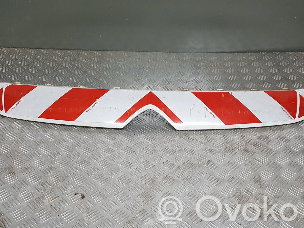 Maskownica / Grill / Atrapa górna chłodnicy   99899493,9817957880
