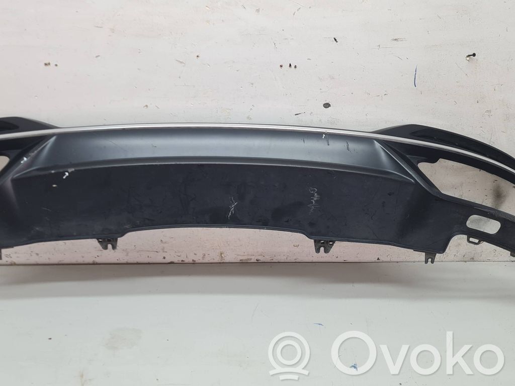 Audi A4 S4 B9 Moulure inférieure de pare-chocs arrière 