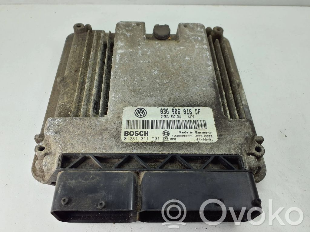 Volkswagen Golf V Engine control unit/module 