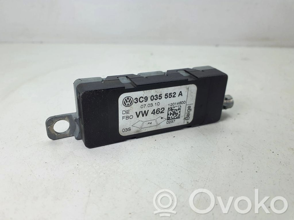 Volkswagen PASSAT B6 Unidad de control de la antena 