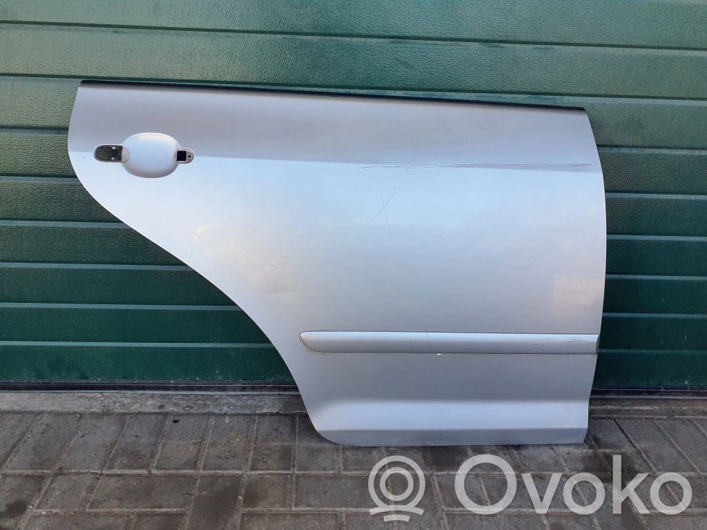 Puerta trasera   LA7W