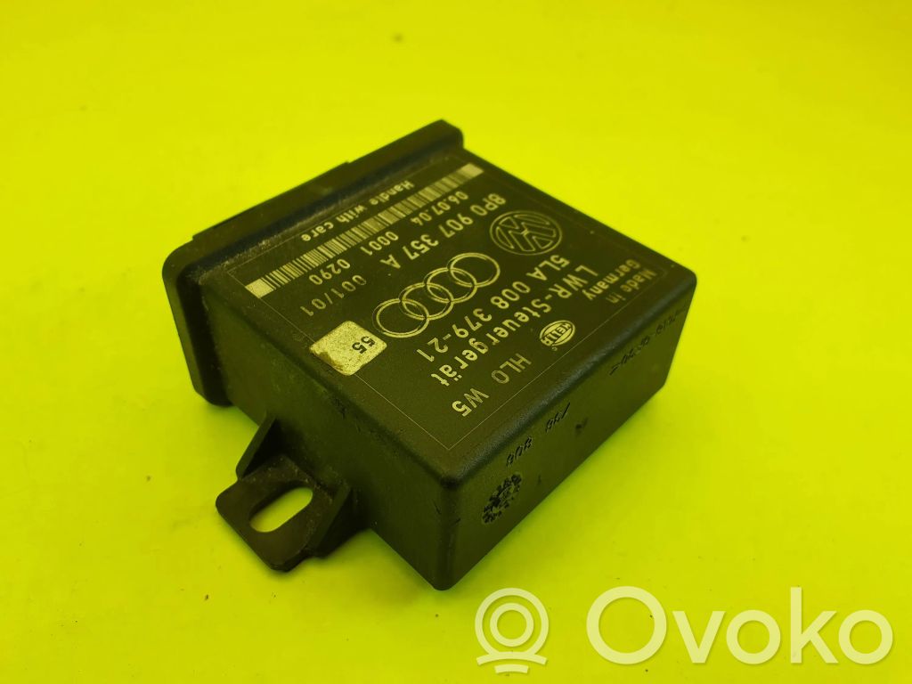 Module d'éclairage LCM   8P0907357A,00010290,5LA00837921