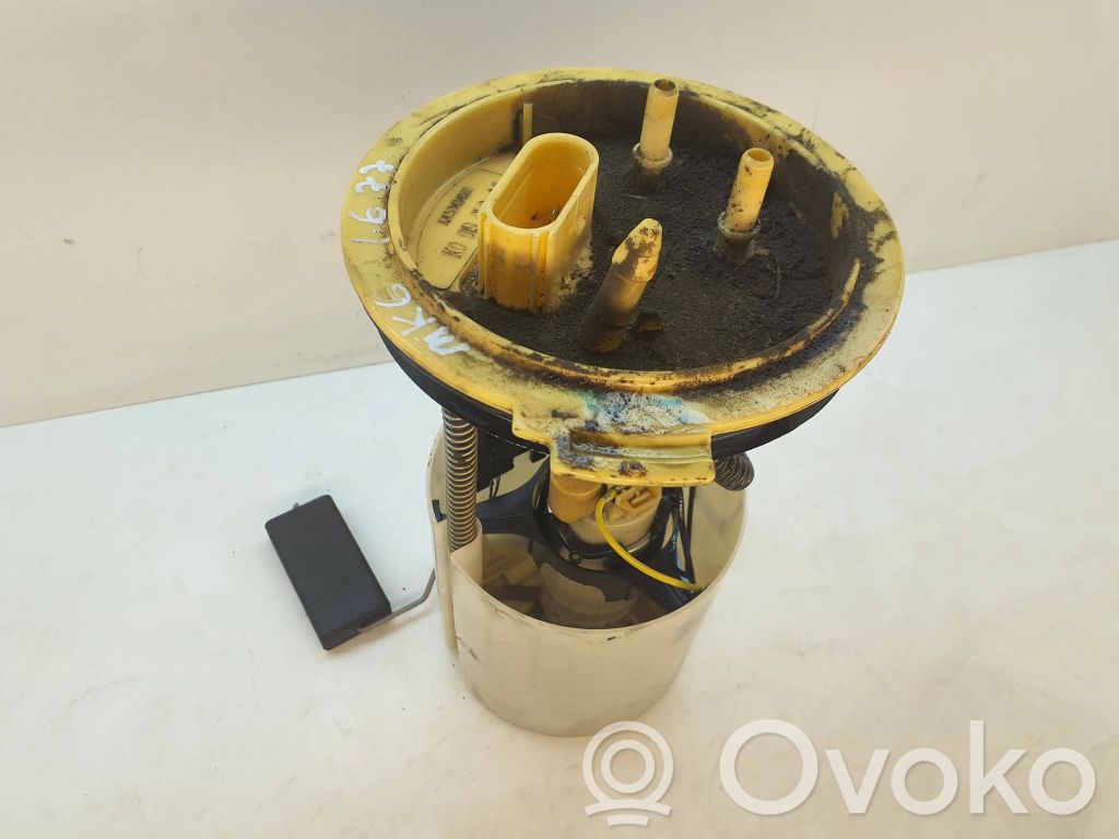 Volkswagen Golf VI Bomba interna de combustible 