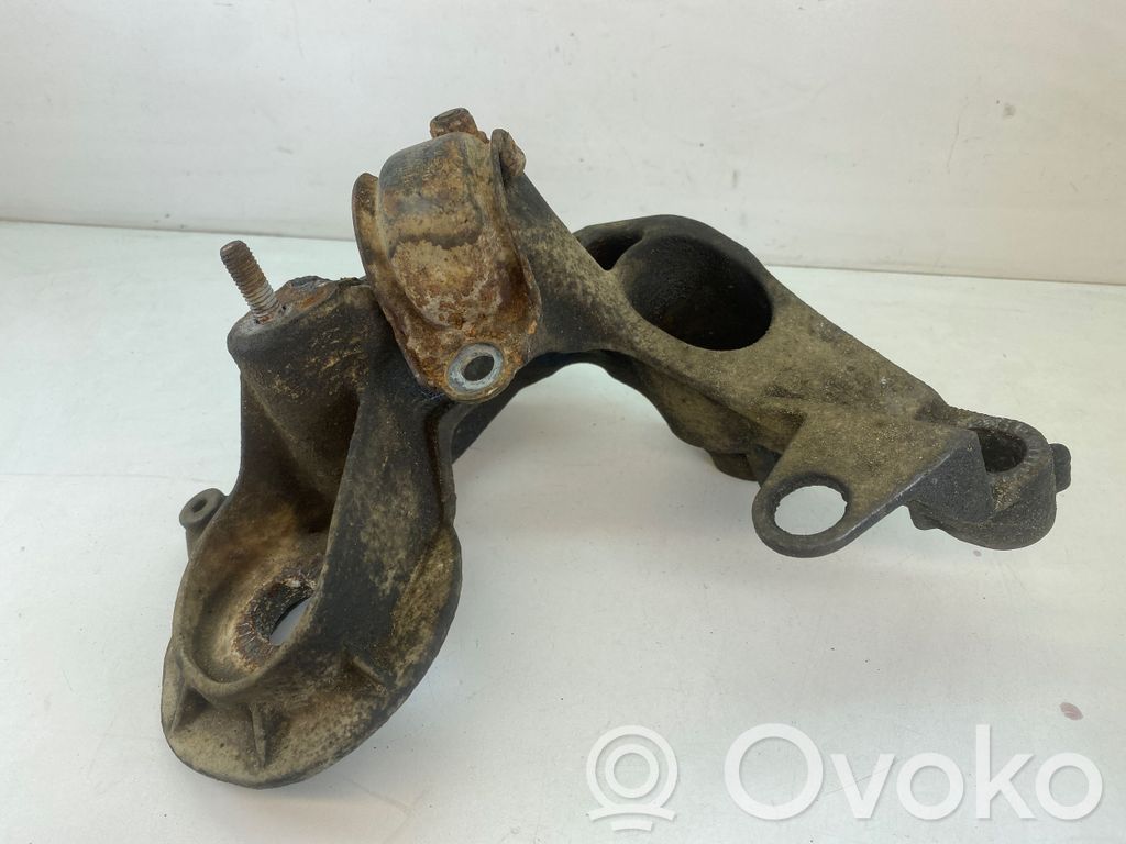 Audi A6 S6 C6 4F Engine mounting bracket 