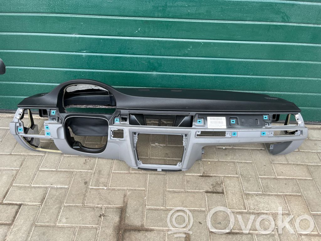 BMW 3 E90 E91 Dashboard 