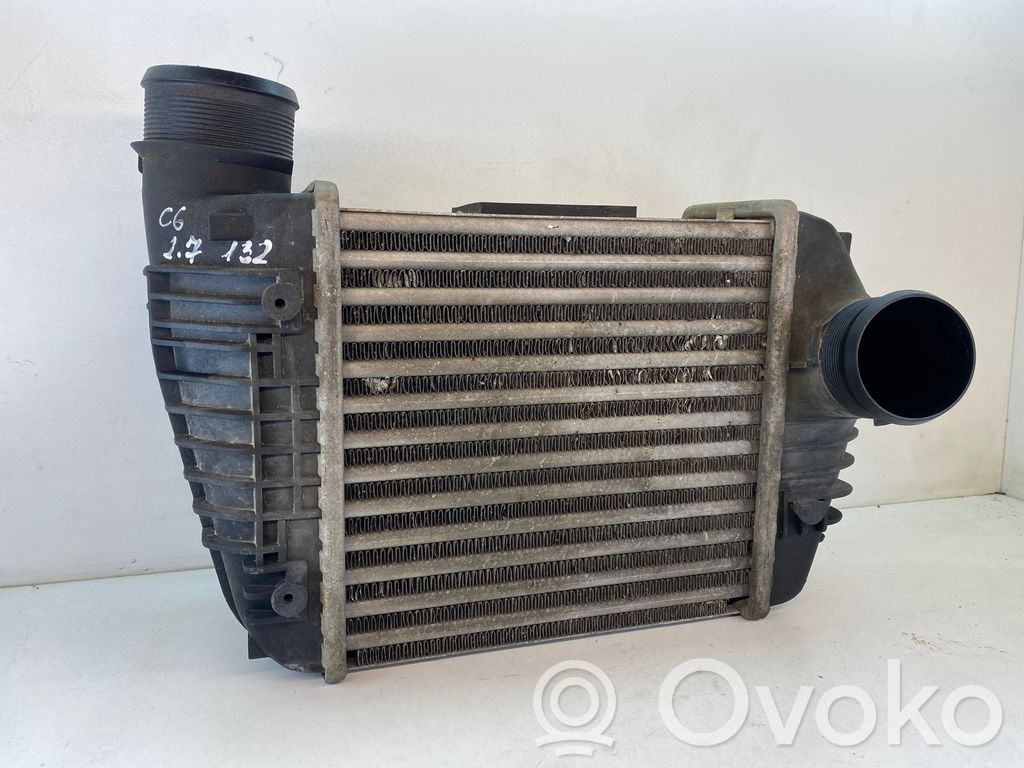 Audi A6 S6 C6 4F Interkūlerio radiatorius 