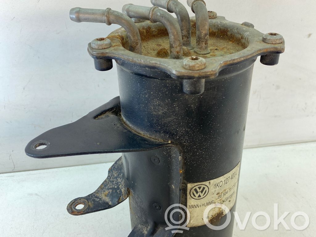 Volkswagen Golf V Fuel filter housing 