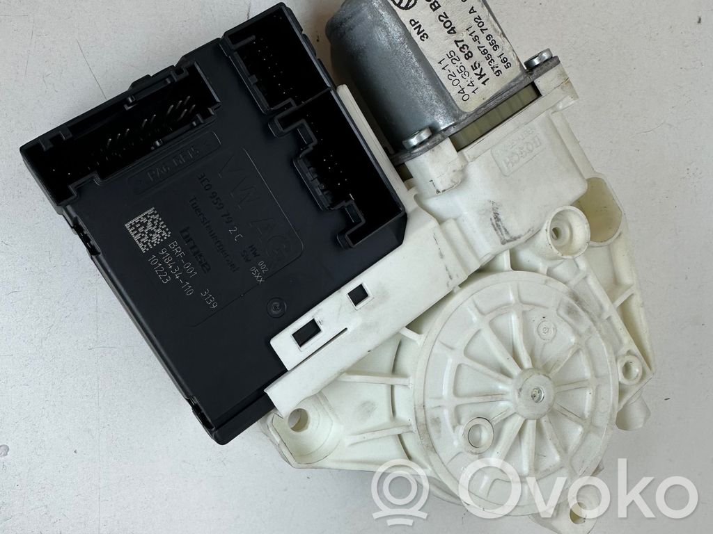 Volkswagen Golf VI Silnik regulatora szyby drzwi przednich 