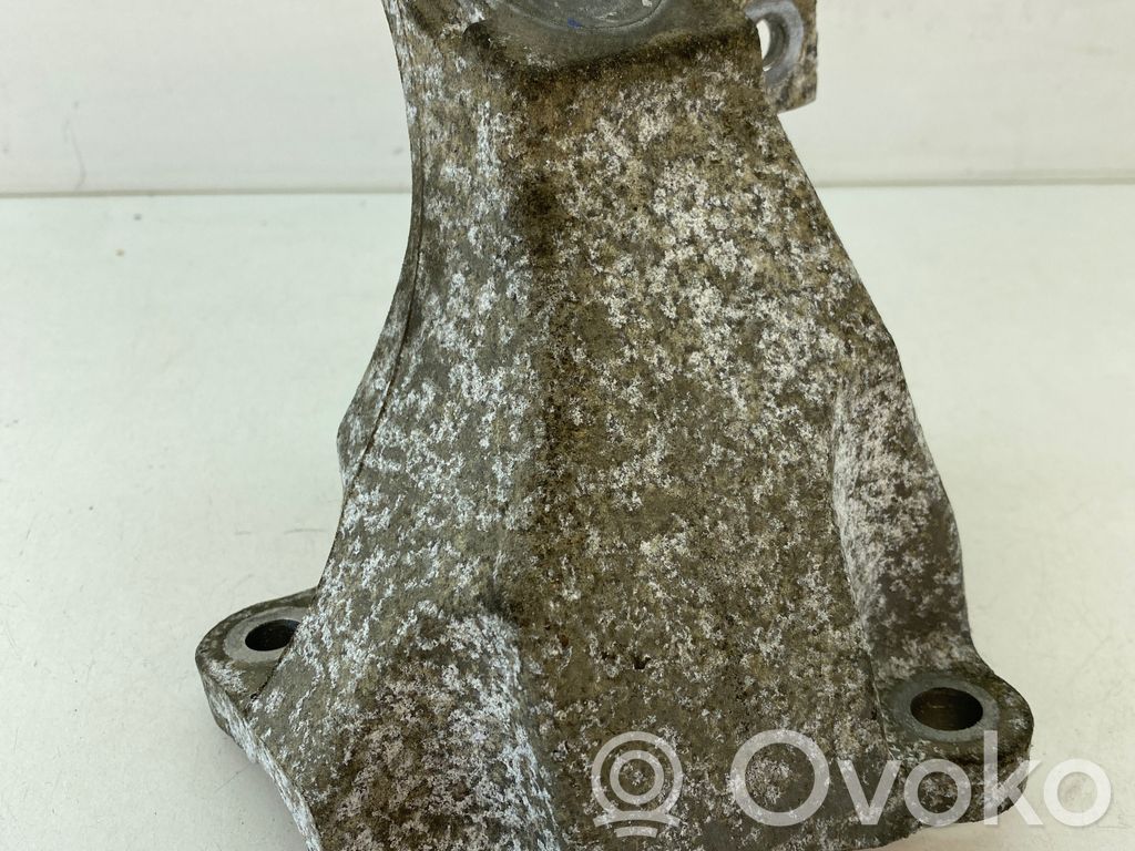 Audi A6 S6 C6 4F Engine mounting bracket 