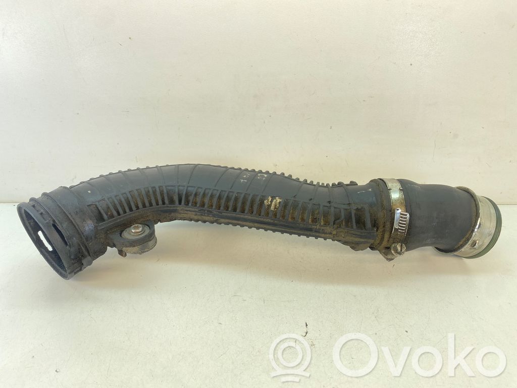 Volkswagen PASSAT CC Intercooler hose/pipe 