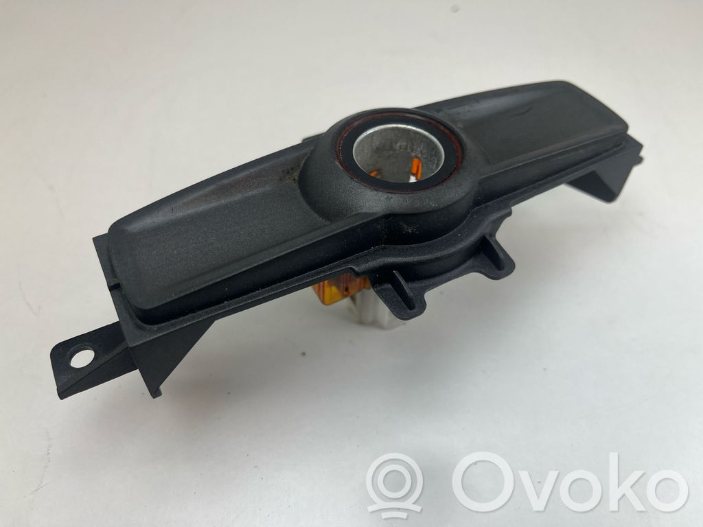 Audi A6 S6 C6 4F 12 V lizdas (gale) 