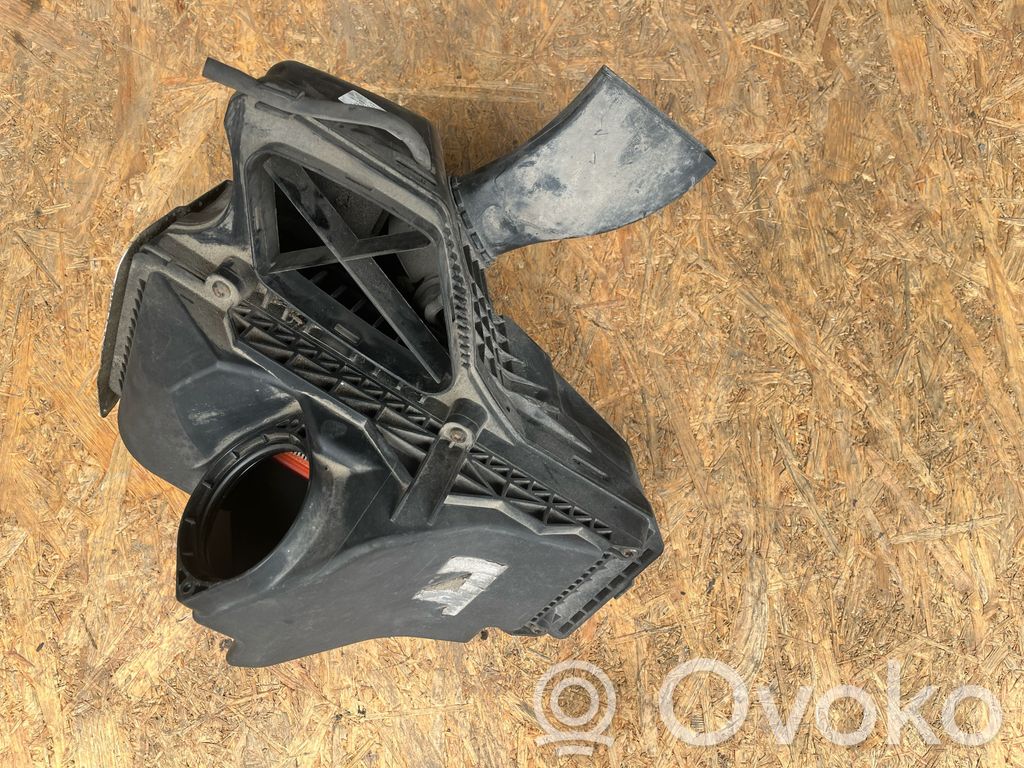 Audi A4 S4 B8 8K Air filter box 