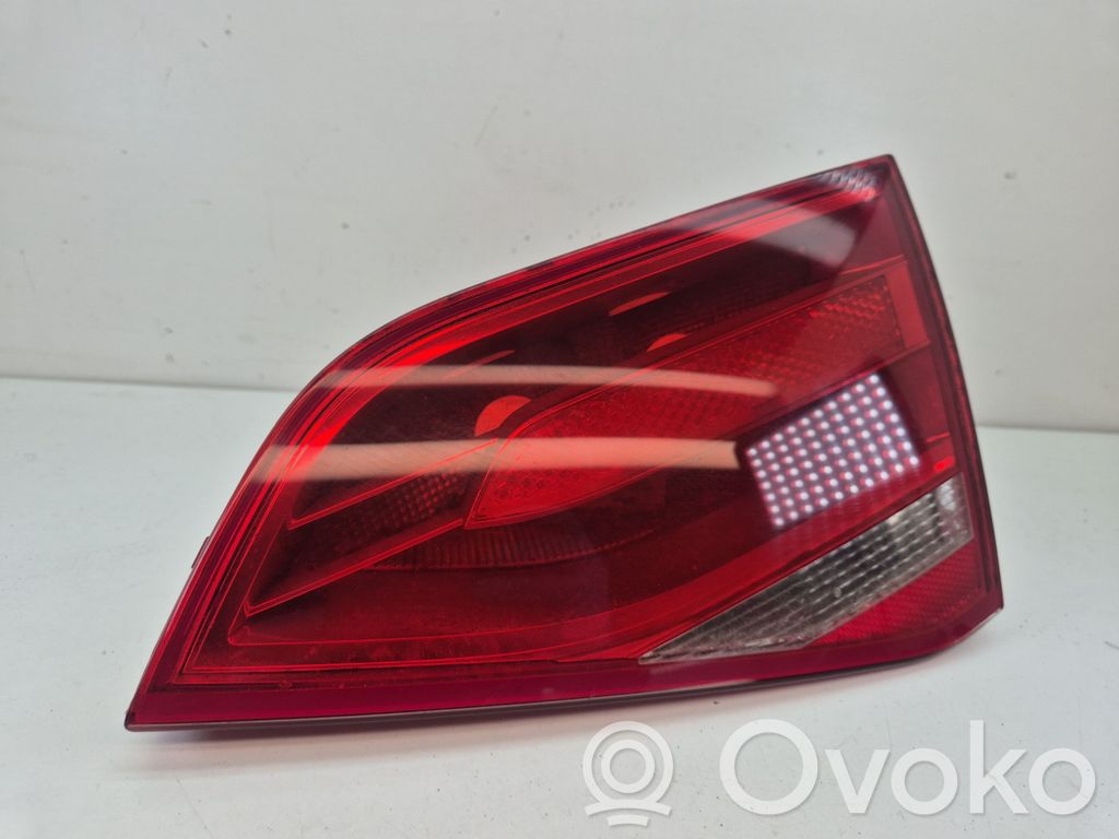 Audi A4 S4 B8 8K Tailgate rear/tail lights 